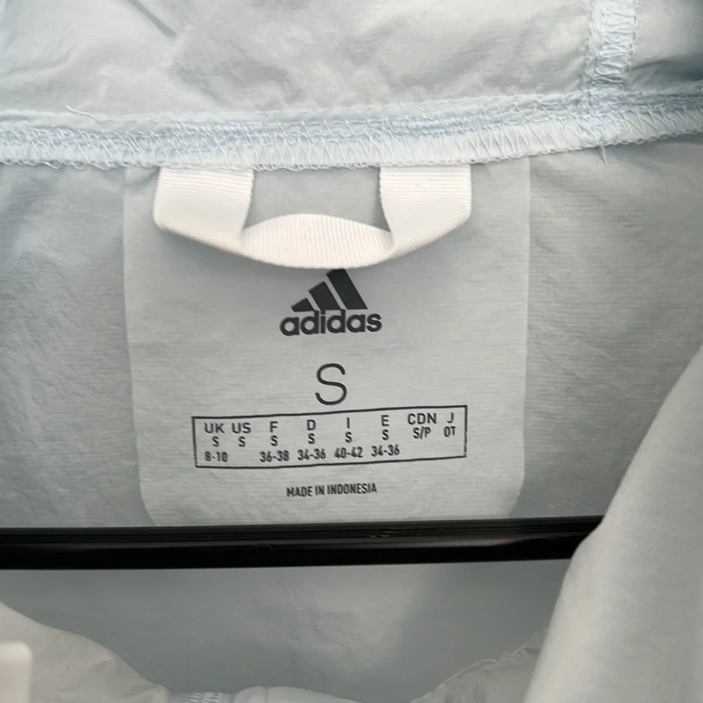 Adidas Coverup - Picture 2 of 2